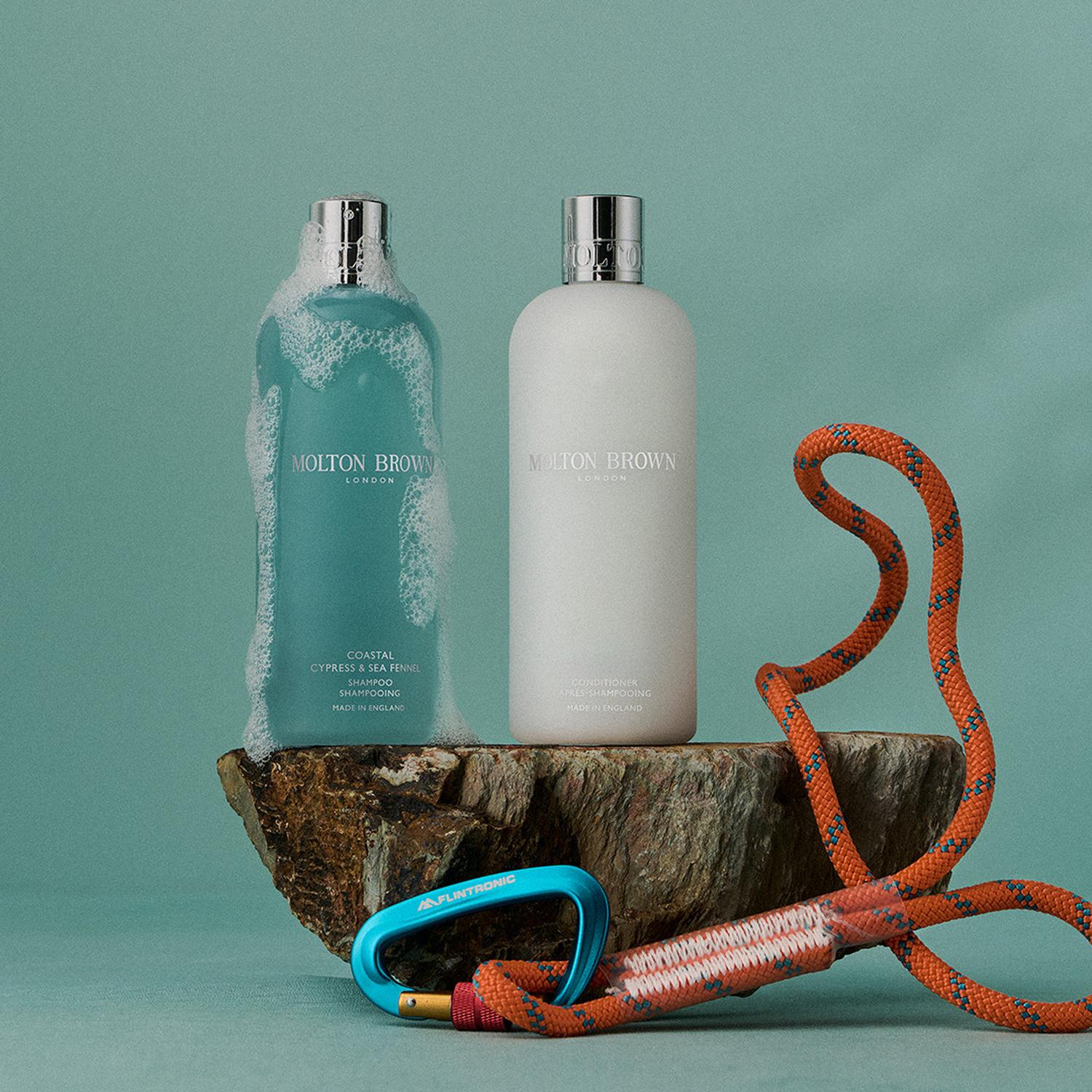 Coastal Cypress & Sea Fennel szampon do włosów Molton Brown